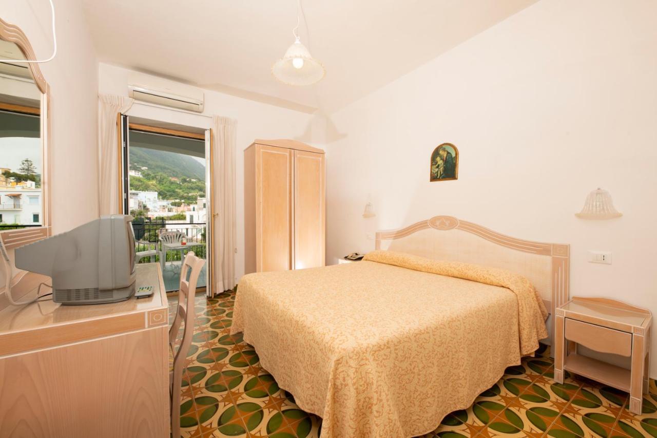 Hotel Candia Casamicciola Terme Exterior photo