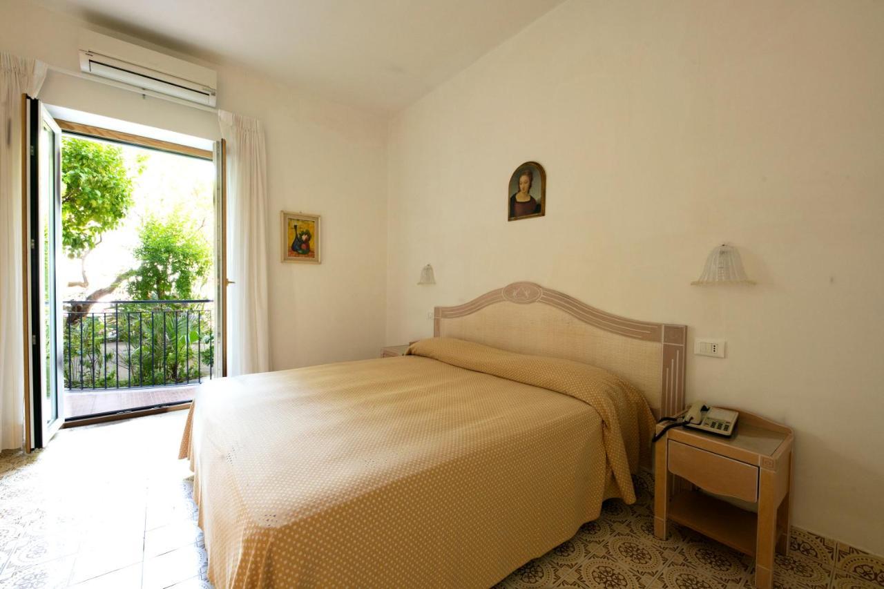 Hotel Candia Casamicciola Terme Exterior photo